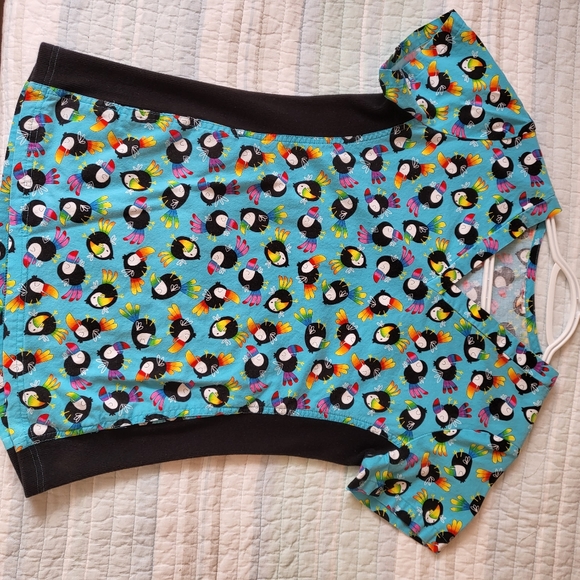 Scrub shirts - Picture 6 of 15